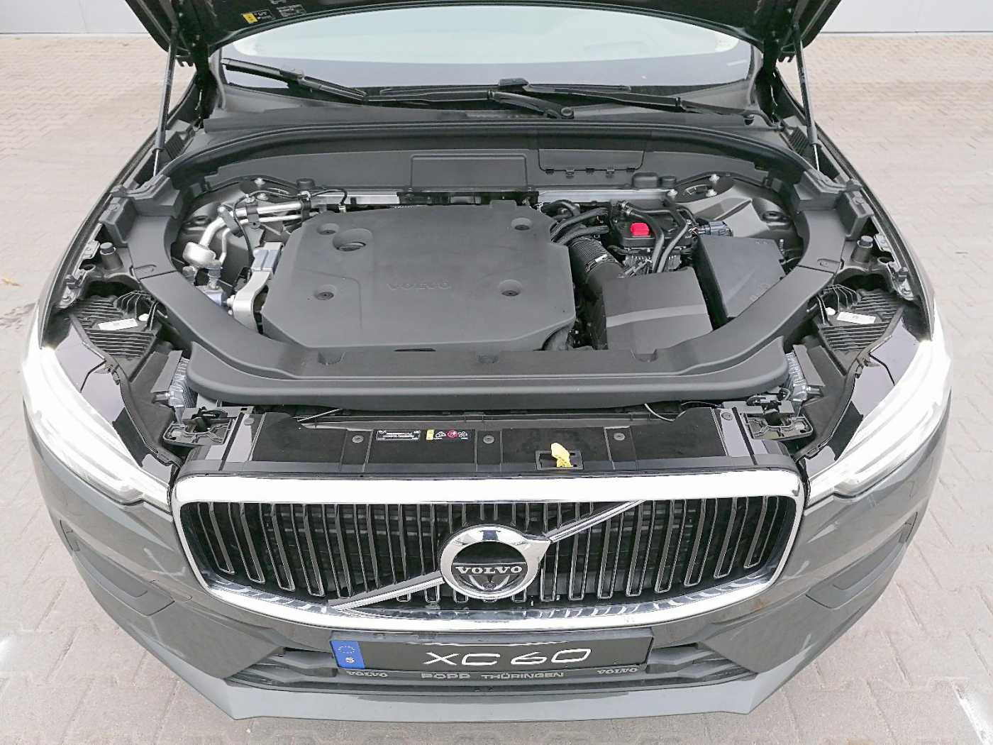 Volvo  B4 AWD Momentum Pro 360° ACC HUD PANO STHZ